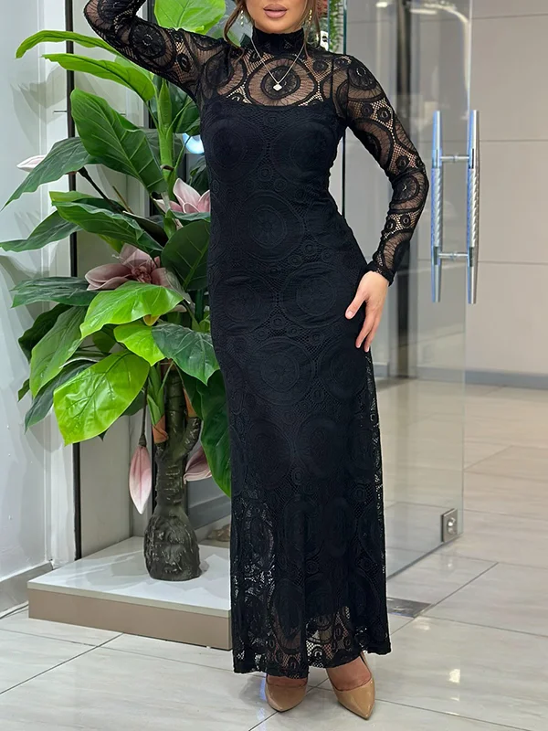 Black Full-Length Lace Dress - Image 2