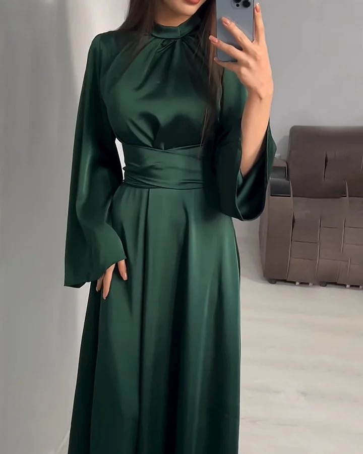 Long dress with a high neck and elegant bell sleeves - Image 2